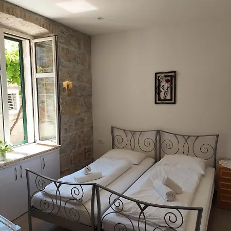 Apartment Meri Daire *